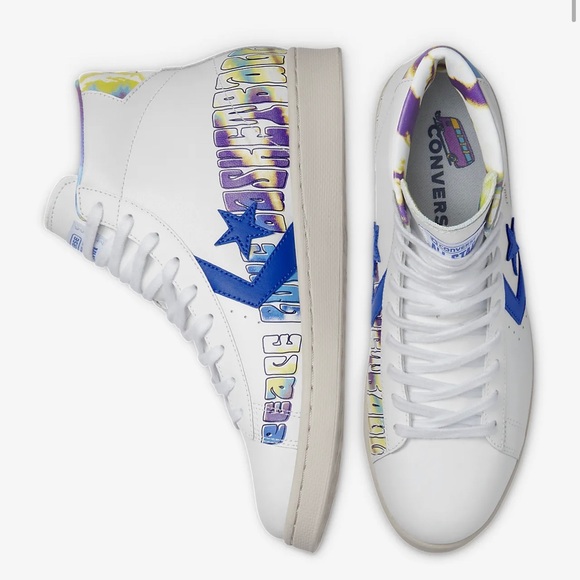Converse Pro Leather “Peace Love Basketball”
High Top - Picture 3 of 9